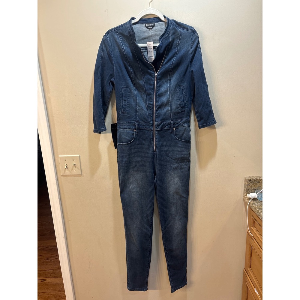 NWT Bebe Denim Moto Jumpsuit Dark Wash Zip Front 3/4‎ Sleeve Size 30 Skinny Leg